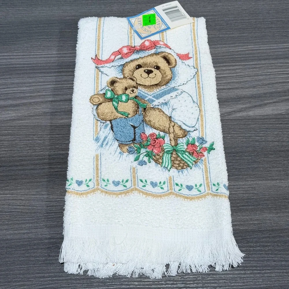Vintage Cannon Hand Towel Set Cat Bear Enchanted Cottage Fringed USA New Tags